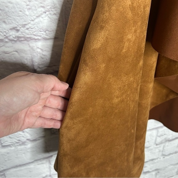 L&B Faux Suede Draped Vest - Picture 9 of 13